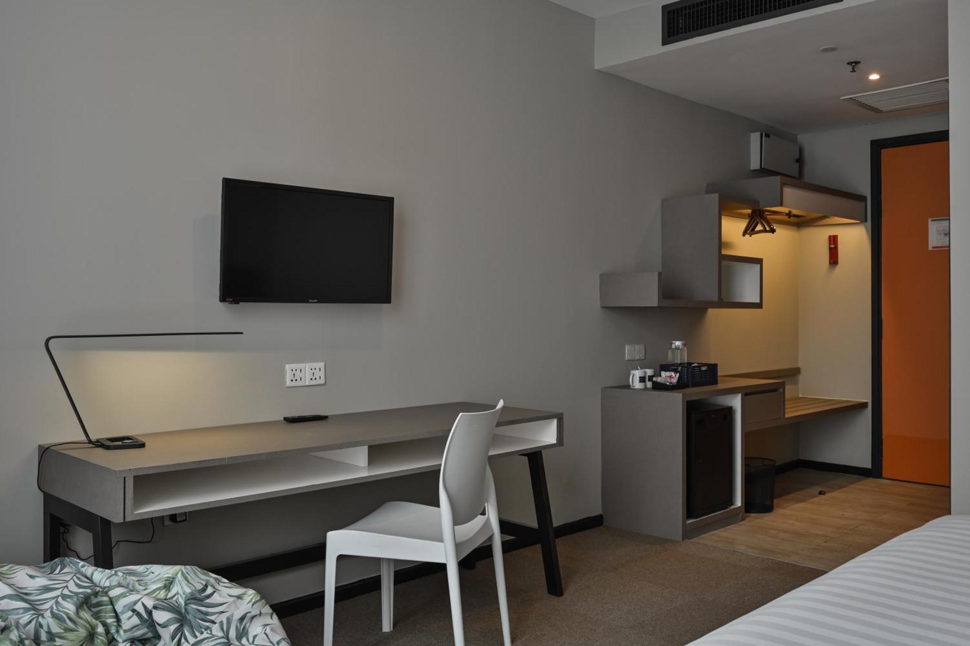 Aparthotel Asaya Damansara à Petaling Jaya Extérieur photo